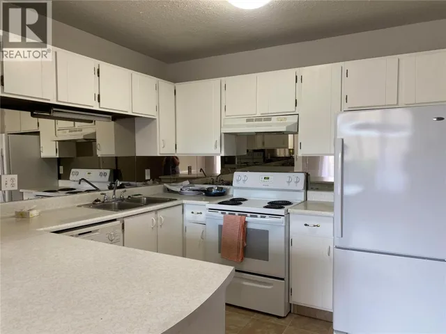 290 Mills Road Unit# 206, Kelowna, British Columbia V1X4G8