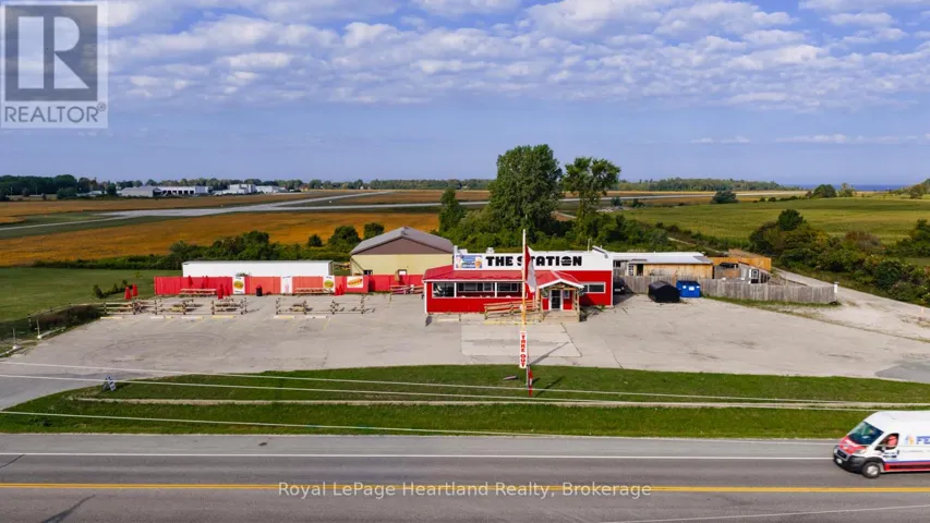 81643 BLUEWATER HIGHWAY, Ashfield-Colborne-Wawanosh (Colborne), Ontario N7A3Y2
