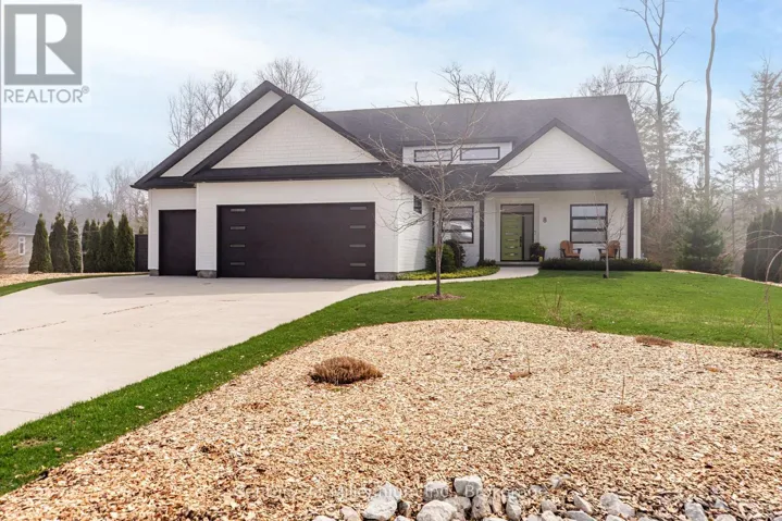8 SUNSET PLACE, Huron-Kinloss, Ontario N2Z0G6