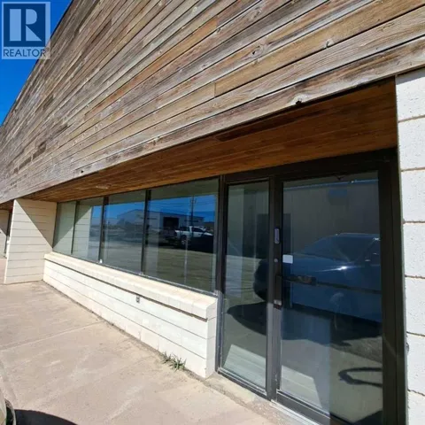 4, 6310 50th Avenue, Lloydminster, Alberta T9V2C9