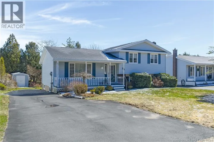 28 MacNaughton Drive, Saint John, New Brunswick E2J4K6