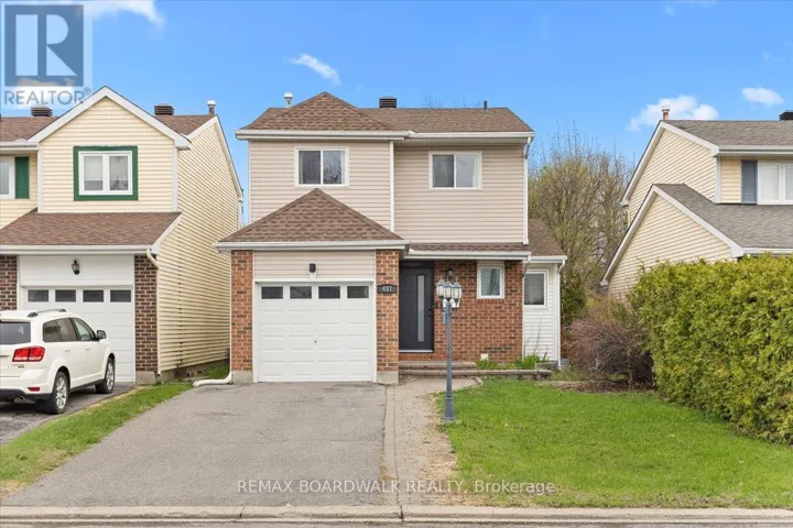 407 SANDERLING CRESCENT, Ottawa, Ontario K1E2V5