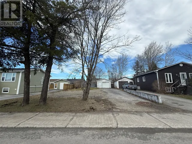 8 1/2 Main Street, Grand Falls-Windsor, Newfoundland & Labrador A2A1G1
