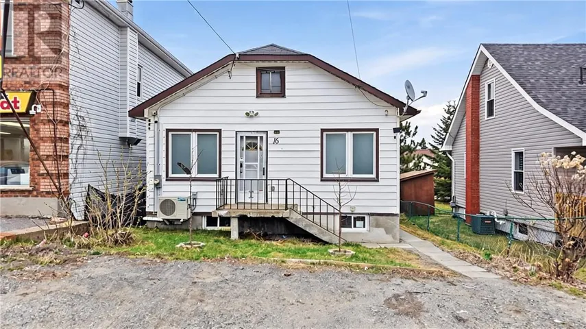 16 Clemow Avenue, Sudbury, Ontario P3C3H1