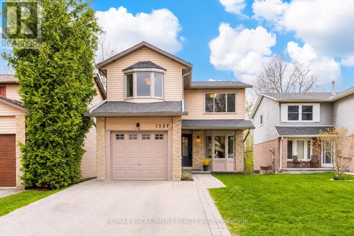 1527 RILEY AVENUE, Burlington (Palmer), Ontario L7M3C3