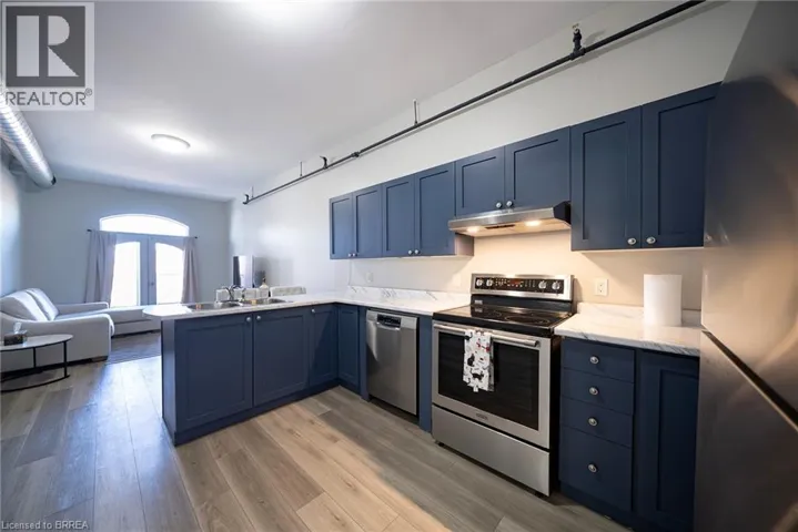 150 COLBORNE Street Unit# 407, Brantford, Ontario N3R7J4
