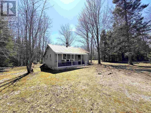 379 Neebish W, Laird Township, Ontario P0S1C0