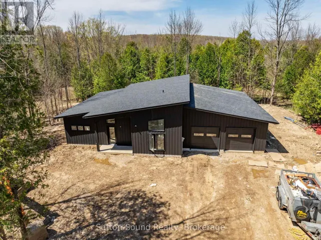 127 BIG ROCK ROAD, Georgian Bluffs, Ontario N0H2K0