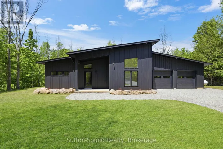 127 BIG ROCK ROAD, Georgian Bluffs, Ontario N0H2K0