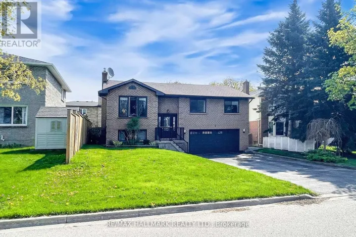 3 CHERRY BLOSSOM CRESCENT, Clarington (Courtice), Ontario L1E1H1