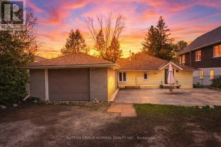 1074 RIVER ROAD E, Wasaga Beach, Ontario L9Z2R1