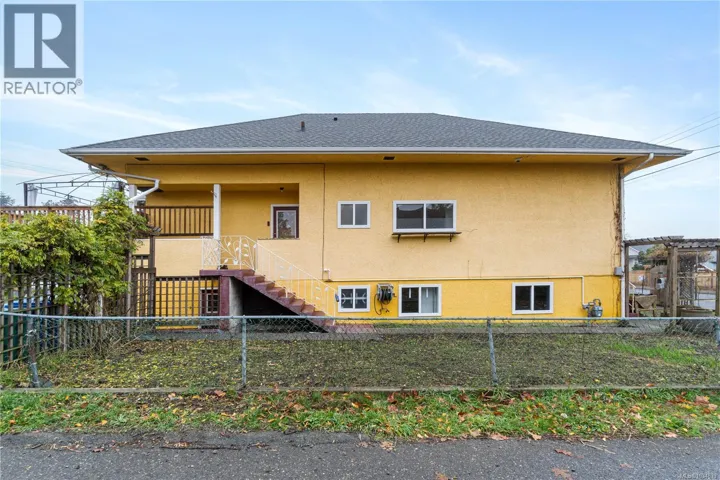 534 Nicol St, Nanaimo, British Columbia V9R4T7