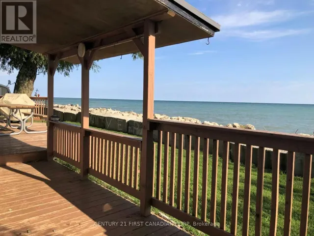 18008 ERIE SHORE DRIVE, Chatham-Kent (Blenheim), Ontario N0P1A0