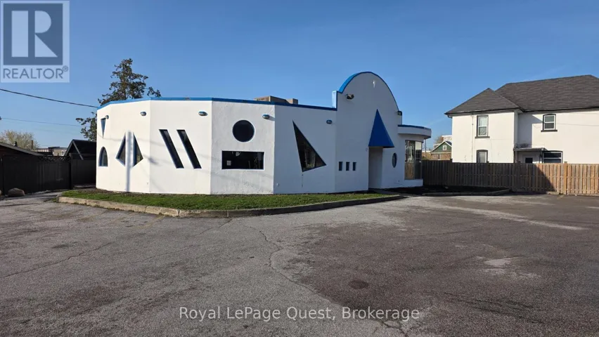 83 MISSISSAGA STREET W, Orillia, Ontario L3V3A9
