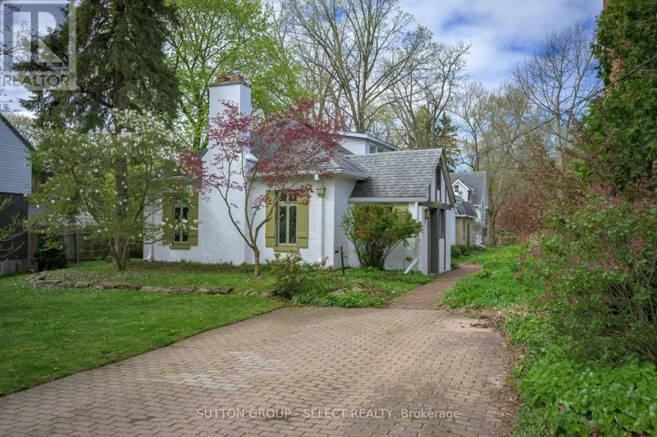 1053 TALBOT STREET, London East (East B), Ontario N6A2V9