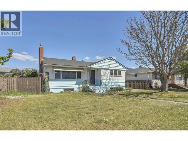 1412 Manitoba Street, Penticton, British Columbia V2A5A2