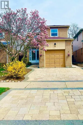 43 BLUESKY CRESCENT, Richmond Hill (Observatory), Ontario L4C8J2
