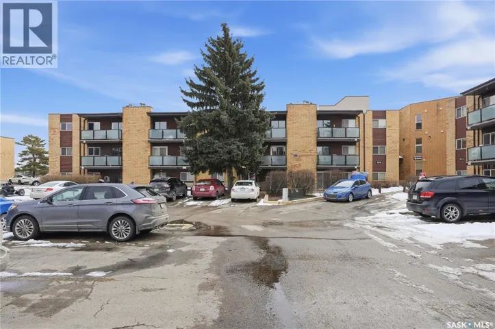 307 419 Tait COURT, Saskatoon, Saskatchewan S7H5L3