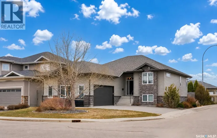 303 Brookmore CRESCENT, Saskatoon, Saskatchewan S7V0B1