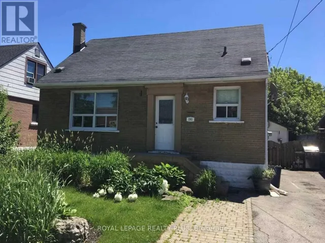 LOWER - 193 EAST 12 STREET, Hamilton (Inch Park), Ontario L9A3X5