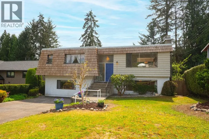 4057 VIOLET STREET, North Vancouver, British Columbia V7G1E4