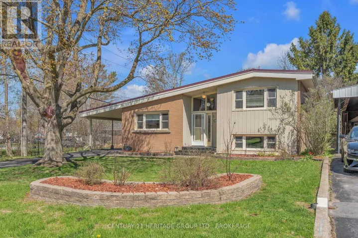 69 CAMPBELL CRESCENT, Kingston (Central City West), Ontario K7M1Z6