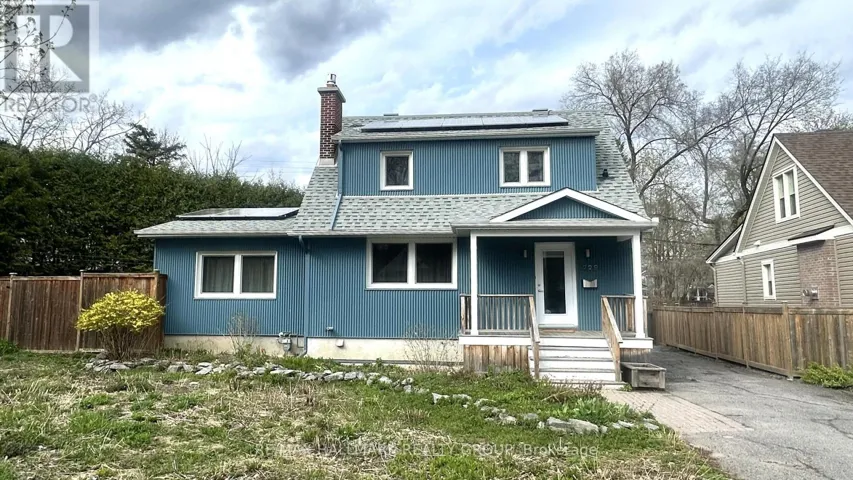 229 GREENSWAY AVENUE, Ottawa, Ontario K1L7V3