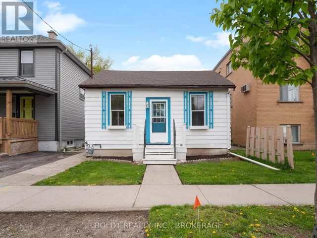 78 MAPLE STREET, St. Catharines (Downtown), Ontario L2R2B2