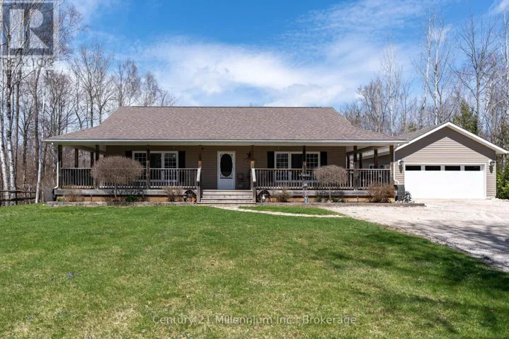 51 LARKWHISTLE AVENUE, South Bruce Peninsula, Ontario N0H2T0