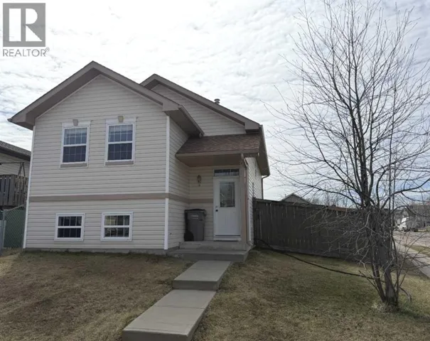 8837 65 Avenue, Grande Prairie, Alberta T8W2X5