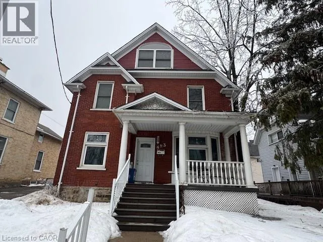 683 KING Street W Unit# B, Kitchener, Ontario N2G1C9