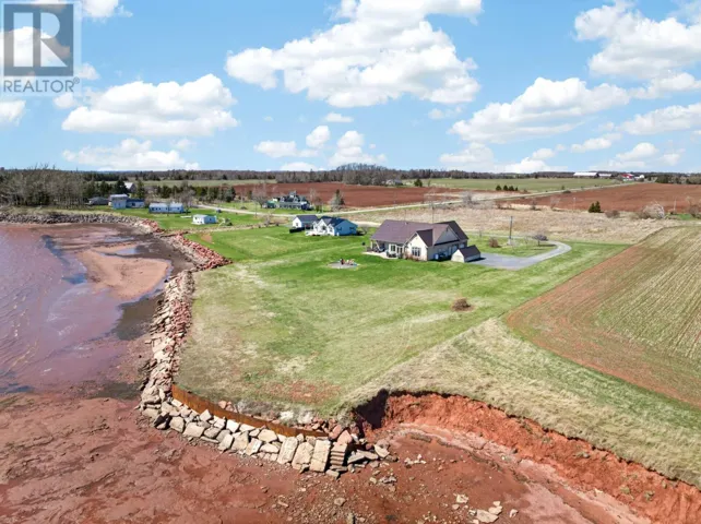 26 Red Cliff Lane, Earnscliffe, Prince Edward Island C0A2E0