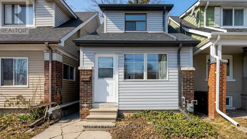 366 COXWELL AVENUE, Toronto (Greenwood-Coxwell), Ontario M4L3B7