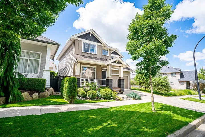 17916 71 AVENUE, Surrey, British Columbia V3S7C7