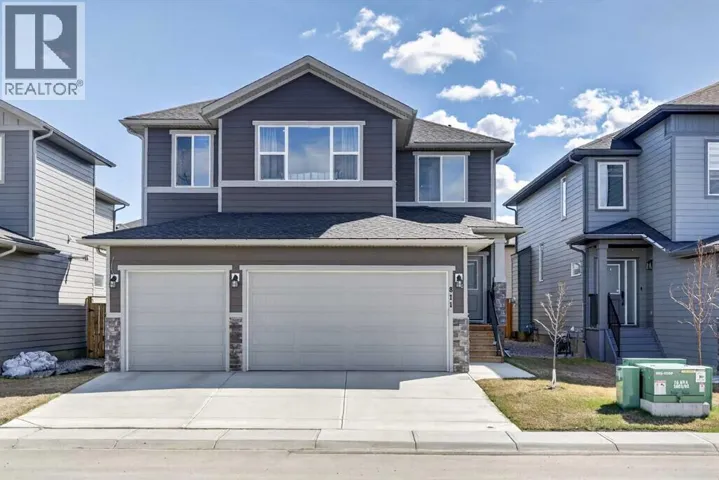 811 Mandalay Link, Carstairs, Alberta T0M0N0
