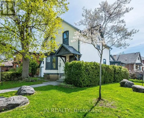 77 NELSON STREET W, Brampton (Downtown Brampton), Ontario L6X1C6