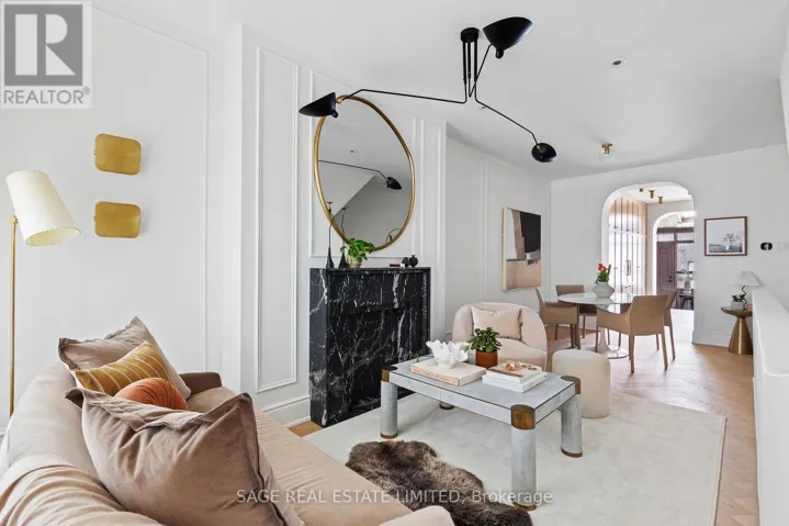 138 LAPPIN AVENUE, Toronto (Dovercourt-Wallace Emerson-Junction), Ontario M6H1Y5
