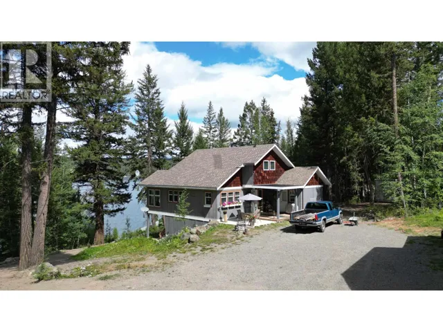 6513 MONETTE ROAD, 100 Mile House, British Columbia V0K1K0
