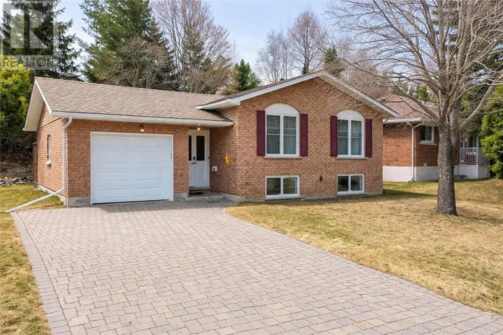 435 Culver Crescent, Sudbury, Ontario P3E4Y5