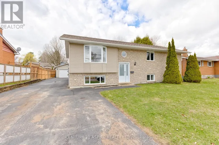 43 SELKIRK STREET, Petawawa, Ontario K8H1P1