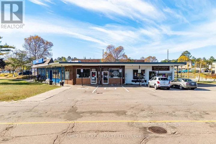 10 RIDGE ROAD, Deep River, Ontario K0J1P0