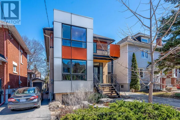 93 GILCHRIST AVENUE, Ottawa, Ontario K1Y0M9