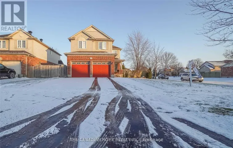 2089 MEADOWGATE BLVD BOULEVARD, London South (South U), Ontario N6M1L5