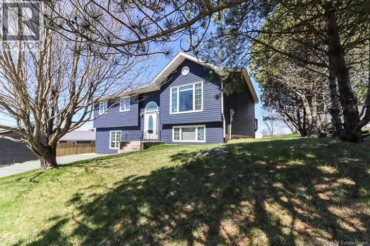 7 Dalila Court, Saint John, New Brunswick E2M5P9