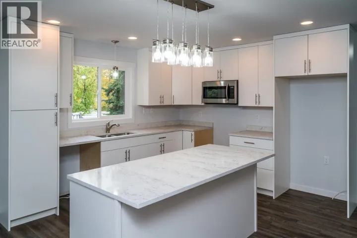 8189-8191 SABYAM ROAD, Prince George, British Columbia V2K2K4