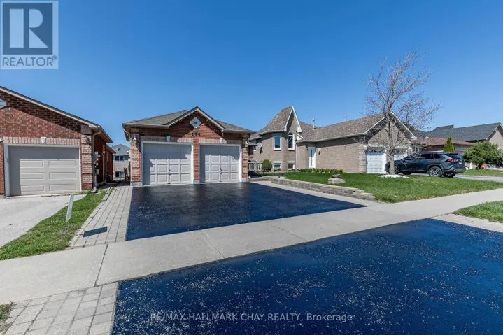 LOWER - 196 COUNTRY LANE, Barrie (Painswick South), Ontario L4N0W1