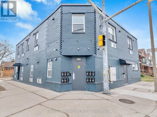 105 - 1804 DROUILLARD ROAD, Windsor, Ontario N8W3X5