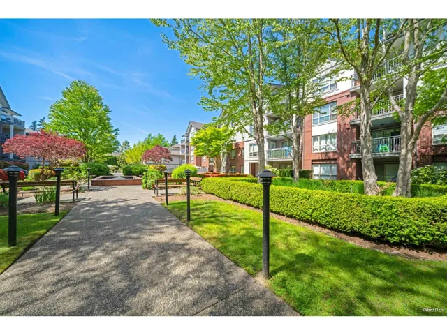 305 2167 152 STREET, Surrey, British Columbia V4A4P1