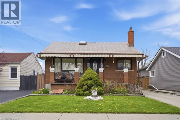 105 TOLTON Avenue, Hamilton, Ontario L8H5N7