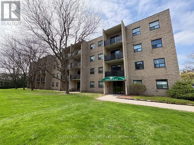 208 - 130 PARK AVENUE E, Chatham-Kent (Chatham), Ontario N7M3V6